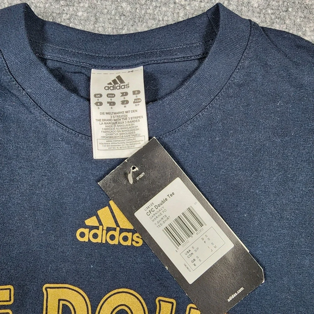 Adidas Chelsea FC The Double 2010 T-Shirt Mens Small Navy Blue Soccer NWT U39125